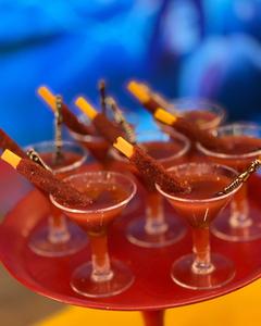 (12) Martinis de clamato Sale Manchester Great Sale