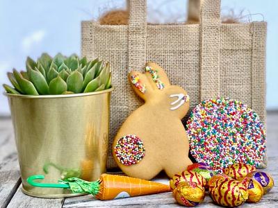 Easter Succulent Basket with chocolate and cookie Fashion Style Online