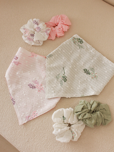 *MADEBYWC | Kylo Customized Reversible Pet Bandana & Scrunchie Set Cheap Very Cheap