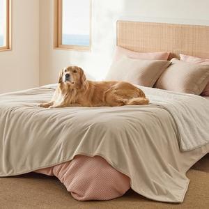 Bedsure Waterproof Blanket for Bed - Sherpa Fleece Waterproof Dog Blankets for Large Dogs, Pet Blankets for Bed/Couch/Dog Crate, Soft Plush Reversible Furniture Protector, Queen Size, 90"x86", Cream Clearance Amazing Pice