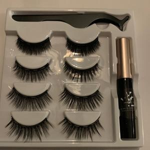 Live sale..Magnetic Eyeliner & Eyelashes Set Discount Big Discount